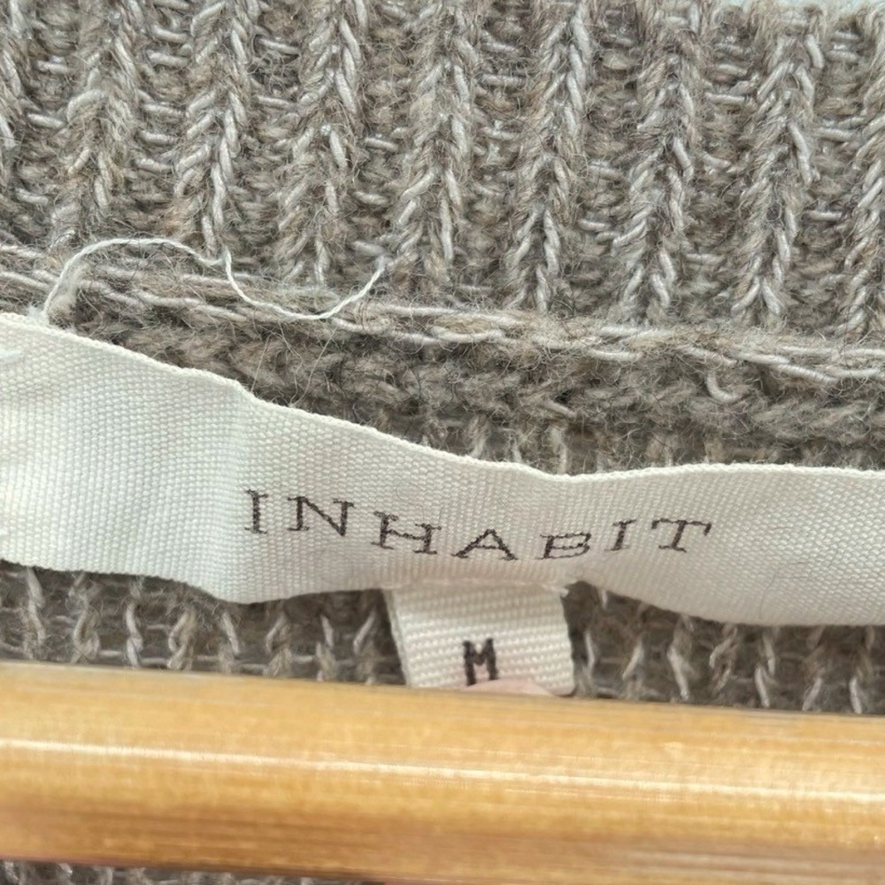 INHABIT Women's Medium Knit Sweater Wool Yak Crew Neck Pullover Neutral Cabin - Picture 5 of 5